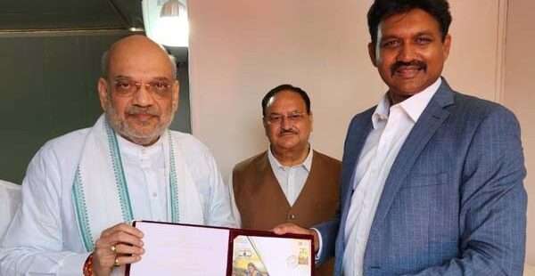 இந்தியாவின் உள்துறை அமைச்சர் அமிஸ்தா