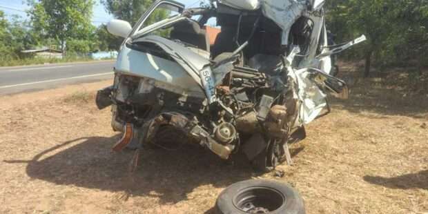 வாகன விபத்தில் பெண் ஒருவர்பலி