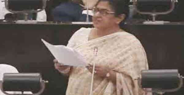 தலதாவின் முடிச்சால் தடுமாற்றம்