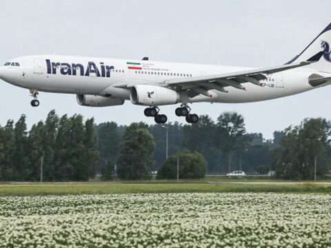 ஈரானுக்கான அனைத்து நேரடி விமான சேவைகளையும் இங்கிலாந்து நிறுத்தியது