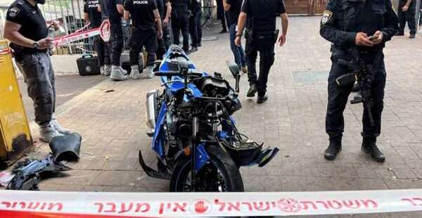 இஸ்ரேலில் கத்திக்குத்து தாக்குதல்