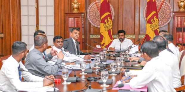 ஜனாதிபதி அதிகாரிகளுக்கு பணிப்புரை