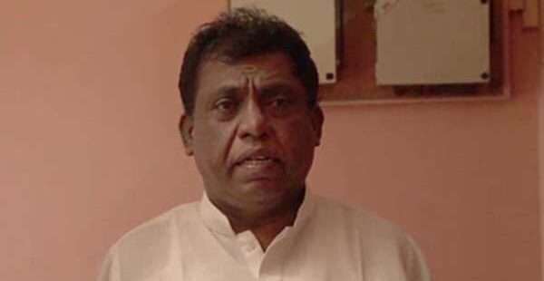 அறிவுரை கூறும் யோக்கியதை அர்ச்சுனாவுக்கு இல்லை