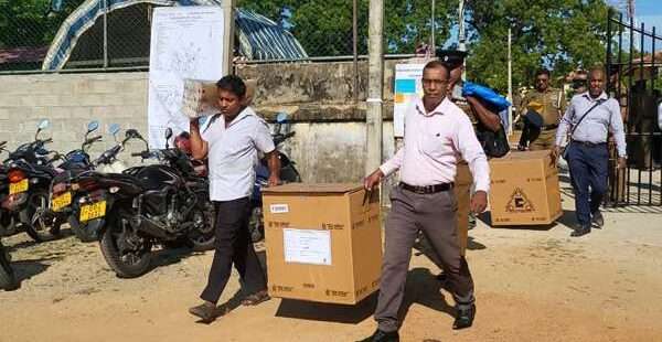 9ஆவது பாராளுமன்றத்துக்காக இன்று வாக்களிப்பு