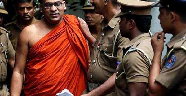 ஞானசார தேரருக்கு பிடியாணை