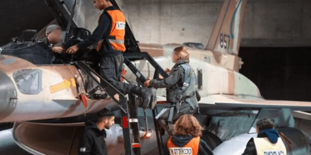 பாலஸ்தீனம் எங்கும் இஸ்ரேல் தாக்குதல்