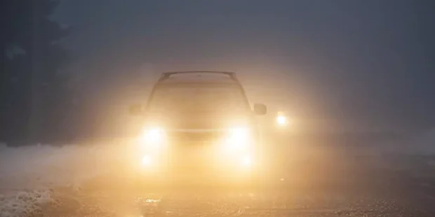 இது செய்தால் இலங்கையில் குற்றம்