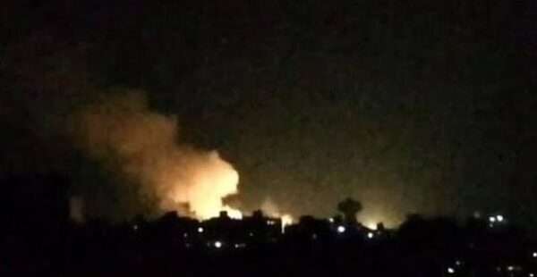 சிரியாவில் எரியும் இராணுவ முகாம்கள்