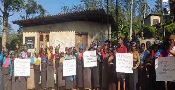 தோட்ட தொழிலாளர்கள் ஆர்ப்பாட்டம்