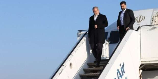 ஈரான் அதிபர் அஜர்பைஜானுக்கு விஜயம்