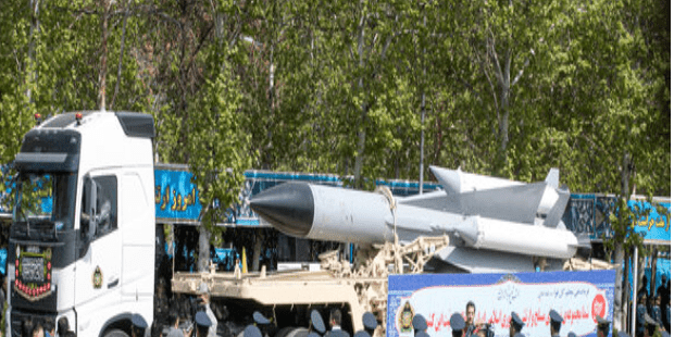 ஏவுகணையை காட்டி மிரட்டிய ஈரான்