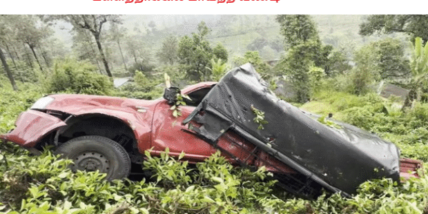 பள்ளத்தாக்கில் பாய்ந்த வண்டி