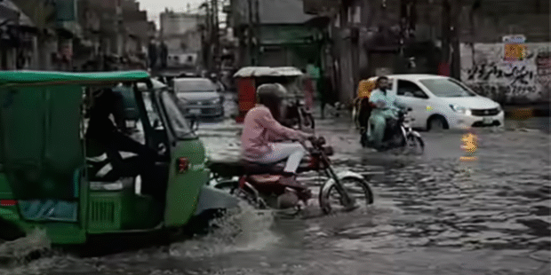 45பேர் பலி பாகிஸ்தானில் வெள்ளம்