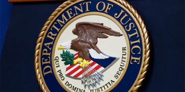 அமெரிக்க தாக்குதலுக்கு சதிசெய்தார் கைது