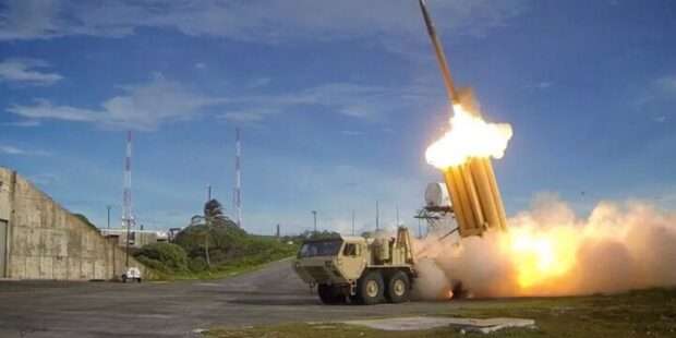 லண்டன் கத்திக்குத்து 2பேர் பலி