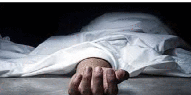 போதையில் நபரொருவர் தற்கொலை