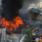 காலி துறைமுகத்தில் எரிந்த படகுகள்