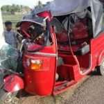 வீதி விபத்துகளில் மூவர் பலி