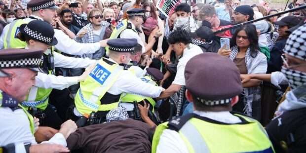 லண்டனில் 800 பலஸ்தீனர்கள் கைது