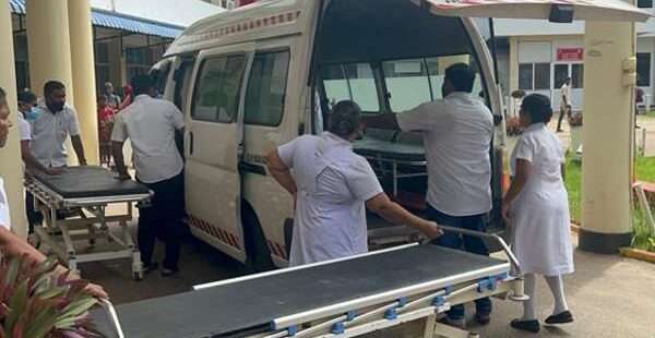 பாடசாலை மாணவர்கள் 45 பேர் வைத்தியசாலையில் அனுமதி