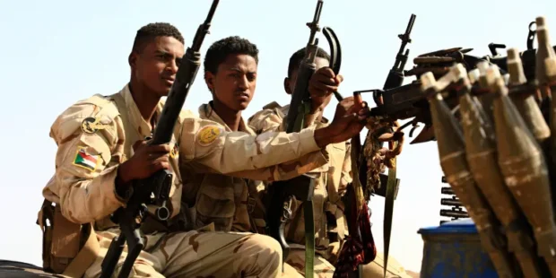 சூடானில் போரிட கொலம்பிய வீரர்