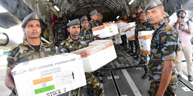 இந்தியா இலங்கைக்கு மருந்துகள் உலர் உணவுப் பொருள் நன்கொடை