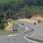 டிட்வா சூறாவளியால் நெடுஞ்சாலைகளுக்கு 19 ஆயிரம் கோடி சேதம்