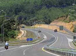 டிட்வா சூறாவளியால் நெடுஞ்சாலைகளுக்கு 19 ஆயிரம் கோடி சேதம்