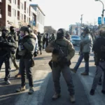 அமெரிக்கா பொலிசாரால் ஒருவர் சுட்டு கொலை