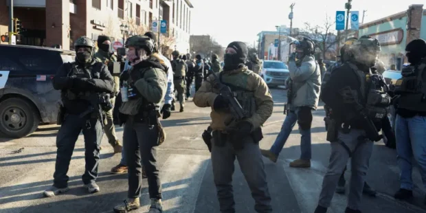 அமெரிக்கா பொலிசாரால் ஒருவர் சுட்டு கொலை