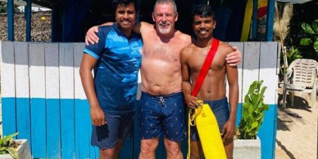 மூழ்கிய பிரிட்டன் நபர் காப்பாற்றிய குழு