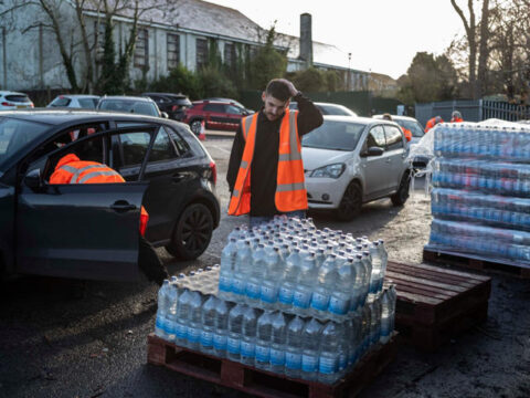 பிரிட்டனில் குடிநீர் இன்றி மக்கள் அவதி