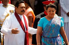 மகிந்தா மனைவி நிதி குற்றப் புலனாய்வுப் பிரிவில்