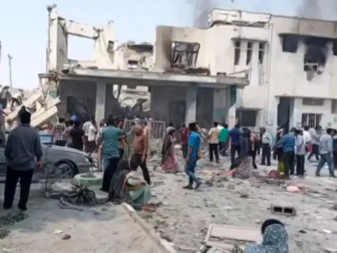 இஸ்ரேல் தாக்குதலில் 51 பள்ளி மாணவர்கள் பலி