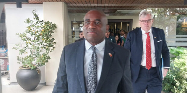 இங்கிலாந்து துணைப் பிரதமர் டேவிட் லாம்மி இலங்கை வந்தார்