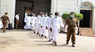 10500 பேருக்கு போதுமான இடத்தில் 40,000 கைதிகள் அடைக்கப்பட்டுள்ளனர்