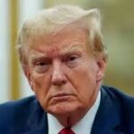 1 பில்லியன் டாலர் இழப்பீடு கோரி வழக்குத் தொடர திட்டமிட்டுள்ளதாக டிரம்ப் அறிவித்துள்ளார்