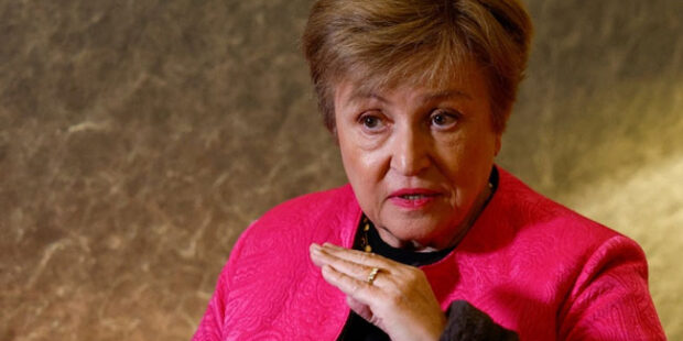 போர் உலகளாவிய பணவீக்கத்தை அதிகரிக்கக்கூடும் என்று IMF எச்சரிக்கிறது