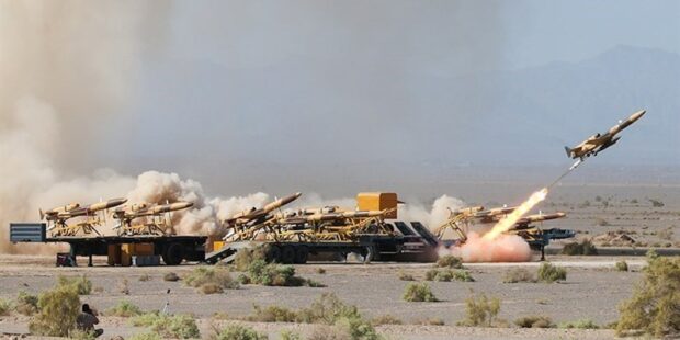 அமெரிக்கா தளங்கள் மீது ஈரான் தாக்குதல்