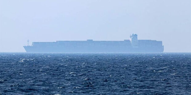 ஓமன் கடற்கரைக்கு அருகில் எண்ணெய் டேங்கர் தாக்குதல்