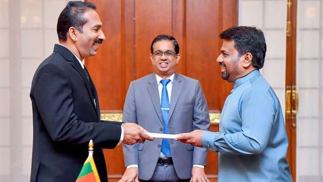 எஸ். சதீஸ்தரன் உயர் நீதிமன்ற நீதிபதியாக நியமிக்கப்பட்டுள்ளார்