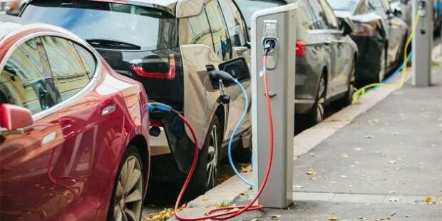 மின்சார கார்களை பயன்படுத்துங்கோ அனுரா குளறல்