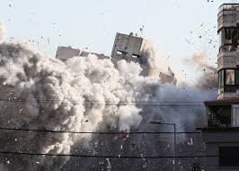 தெற்கு லெபனான் நகரில் ஒரே குடும்பத்தைச் சேர்ந்த ஐவர் இஸ்ரேலியத் தாக்குதலில் பலி