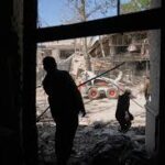 அமெரிக்க-இஸ்ரேலிய தாக்குதலில் யூத ஜெப ஆலயம் அழிந்தது