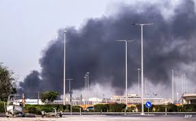 அபுதாபியில் ஏவுகணை இடைமறிப்பு சிறிய சேதம்