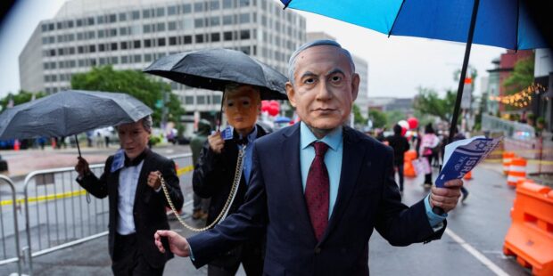 நெதன்யாகு தனது தோல்வியை இராணுவத்தின் மீது சுமத்தல்