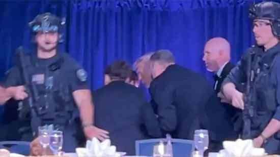 துப்பாக்கி சூட்டில் தப்பிய டிரம்ப்