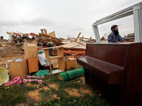 இஸ்ரேல் குடியேற்றவாசி குத்தி கொலை