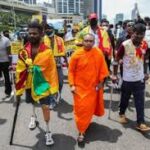 அரசுக்கு எதிராக மிக பெரும் போராட்டம்