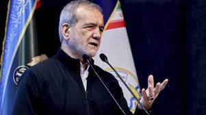 அமெரிக்காவையும் இஸ்ரேலையும் 'உண்மையான பயங்கரவாதிகள்' என ஈரான் அதிபர் சாடினார்